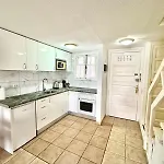 Apartment Americas Front Line