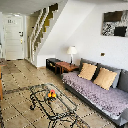 Americas Front Line 플라야데라스아메리카스