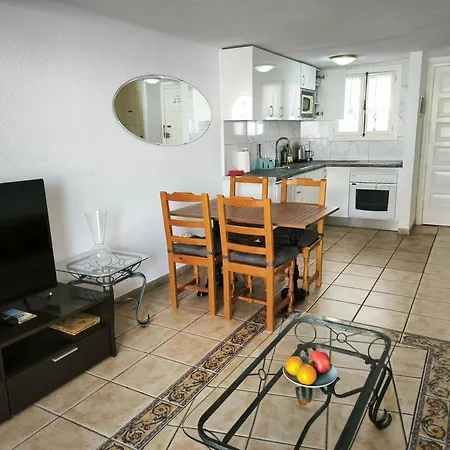 Apartman Americas Front Line *