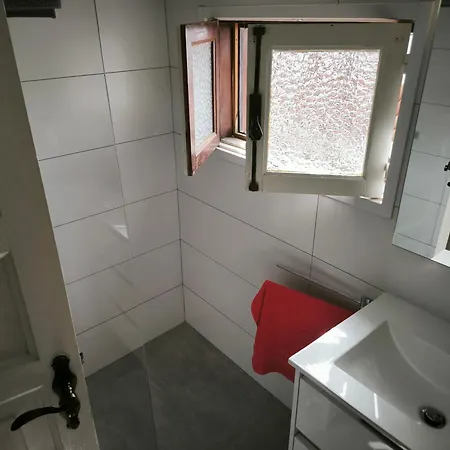 Americas Front Line Apartment